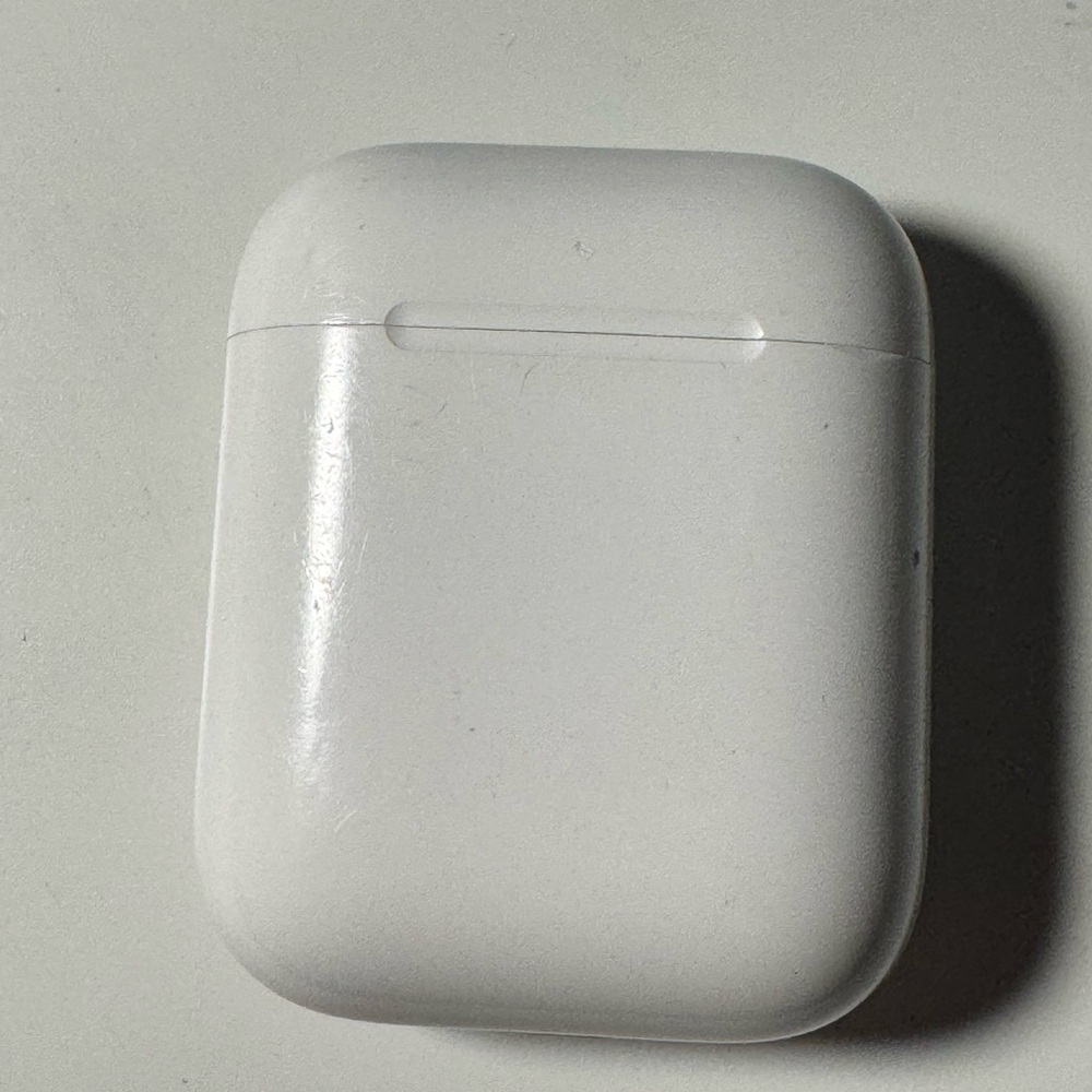 Airpods (2nd Gen)